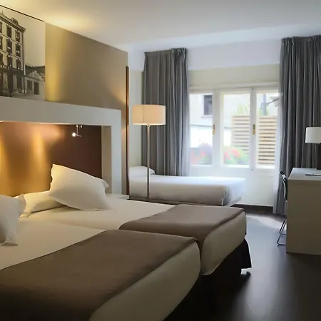 Gran España Hotel 4*