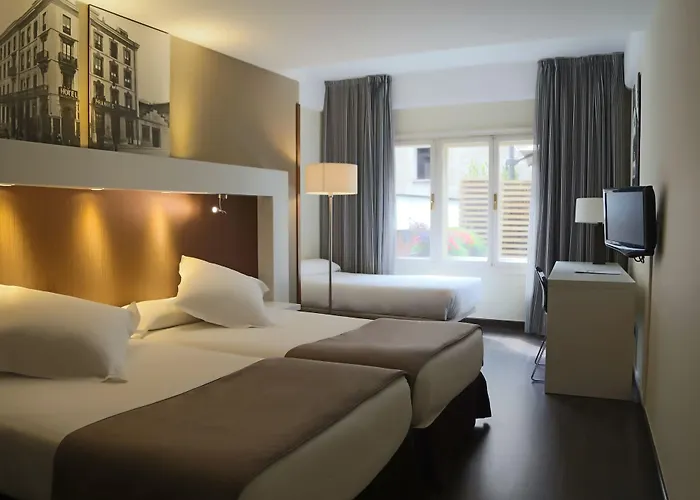 Gran Espana Hotel 4*